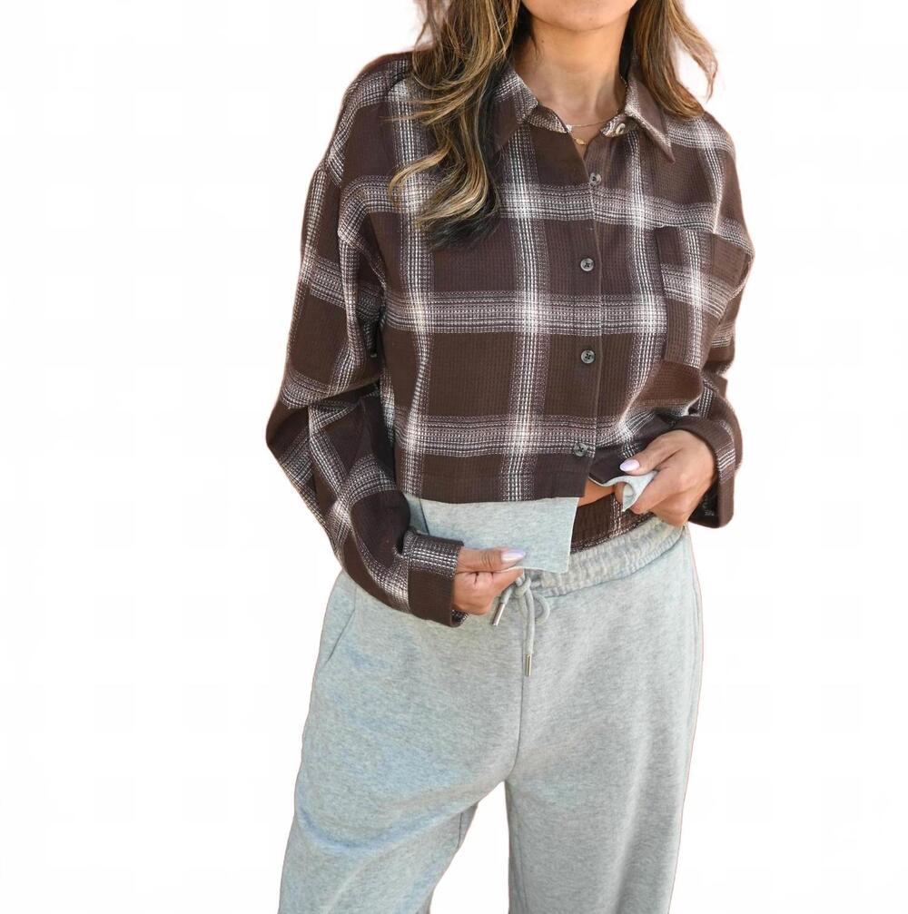 NEW VINTAGE HAVANA midnight moon flannel top in mocha plaid